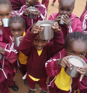 PODZIEL SIĘ POSIŁKIEM